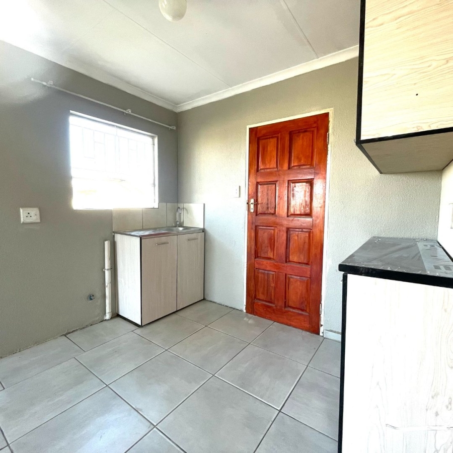 2 Bedroom Property for Sale in Harry Gwala Free State